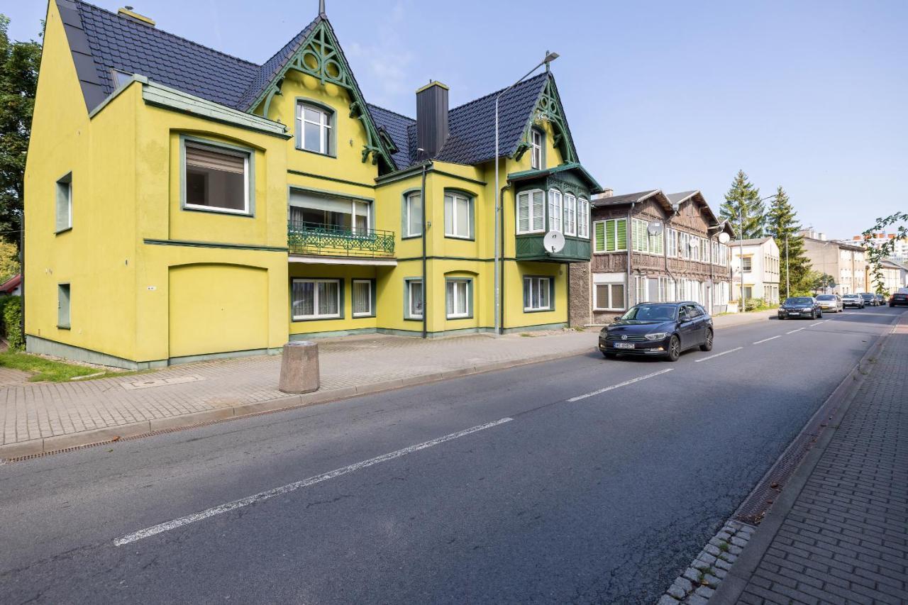 Bright & Spacious Family Apartment In Miedzyzdroje With Parking And 3 Balconies By Noclegi Renters Exterior foto