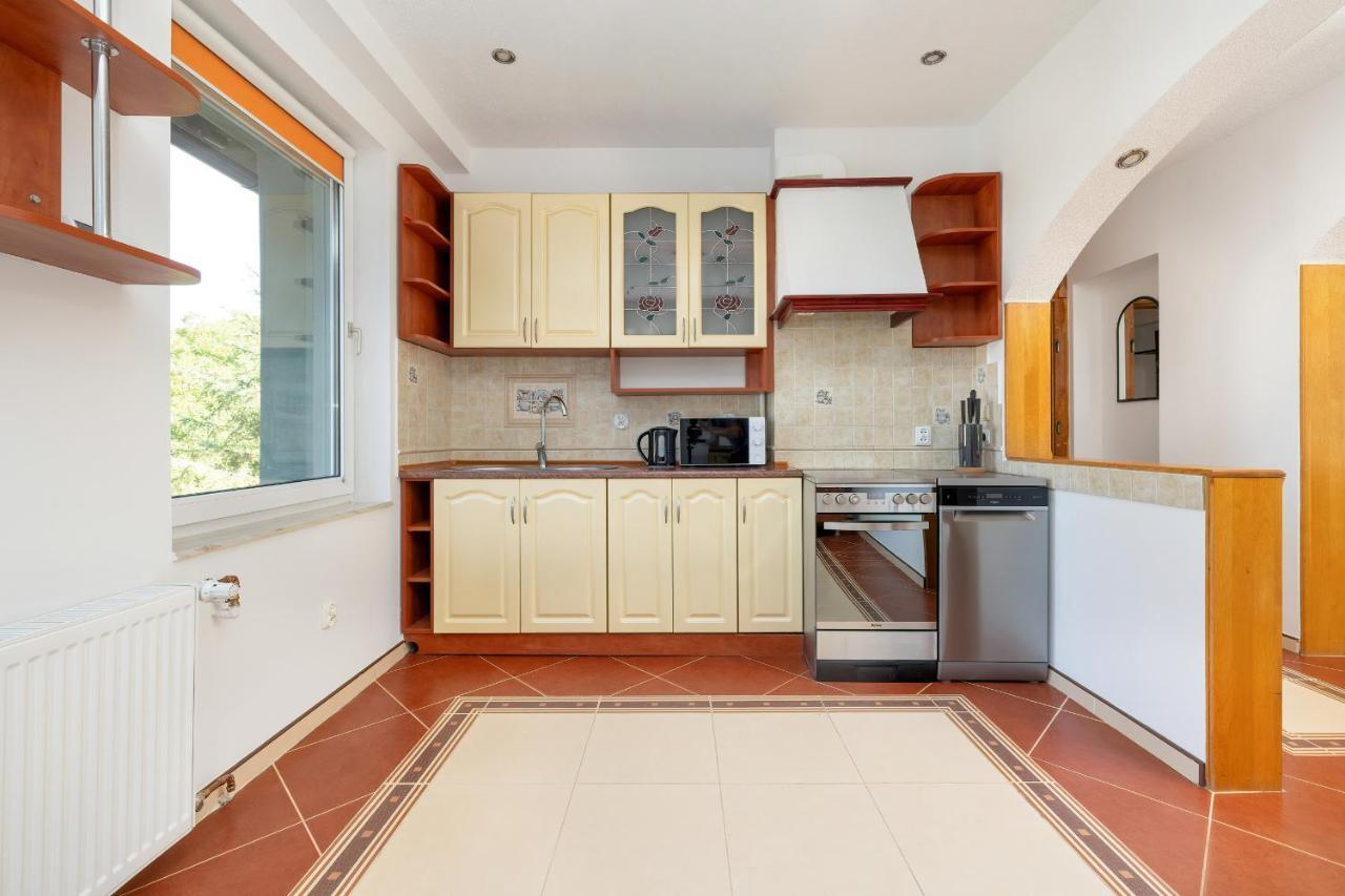 Bright & Spacious Family Apartment In Miedzyzdroje With Parking And 3 Balconies By Noclegi Renters Exterior foto